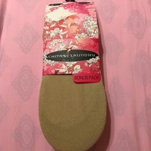 Chinese Laundry Liners